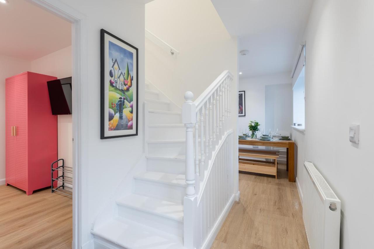 The Pinkish House - 4 Bed Home In The Town Centre Blairgowrie and Rattray Dış mekan fotoğraf