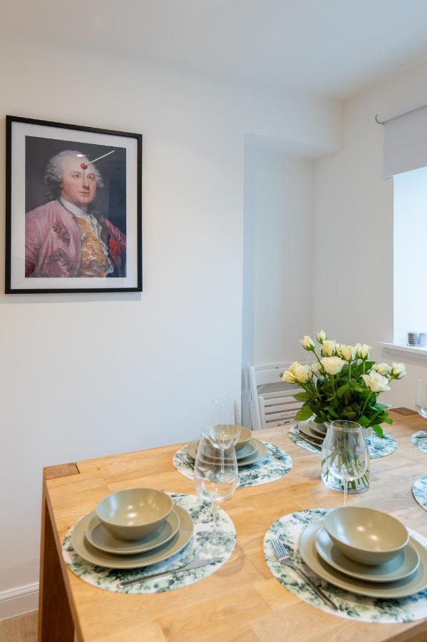 The Pinkish House - 4 Bed Home In The Town Centre Blairgowrie and Rattray Dış mekan fotoğraf