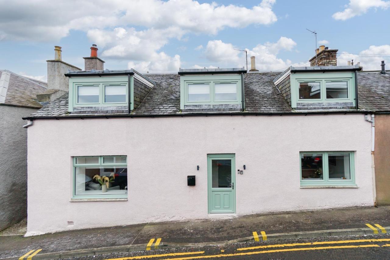 The Pinkish House - 4 Bed Home In The Town Centre Blairgowrie and Rattray Dış mekan fotoğraf