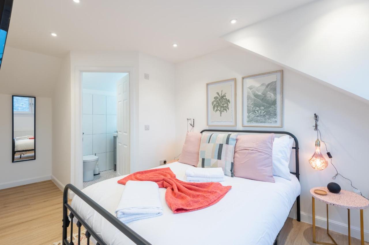 The Pinkish House - 4 Bed Home In The Town Centre Blairgowrie and Rattray Dış mekan fotoğraf