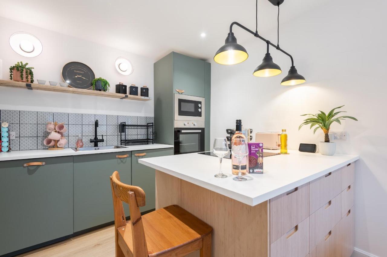 The Pinkish House - 4 Bed Home In The Town Centre Blairgowrie and Rattray Dış mekan fotoğraf